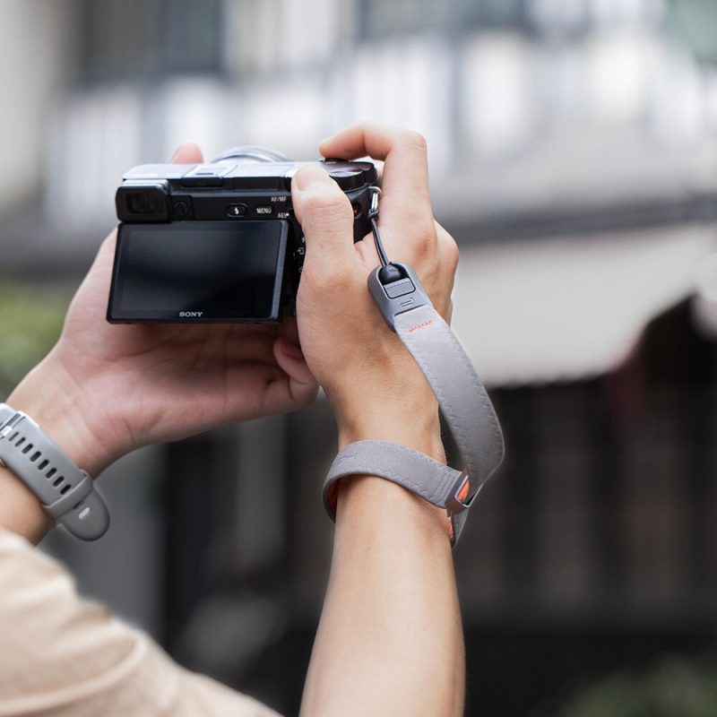 PGYTECH Camera Wrist Strap Air (Oak Gray) - Image 2