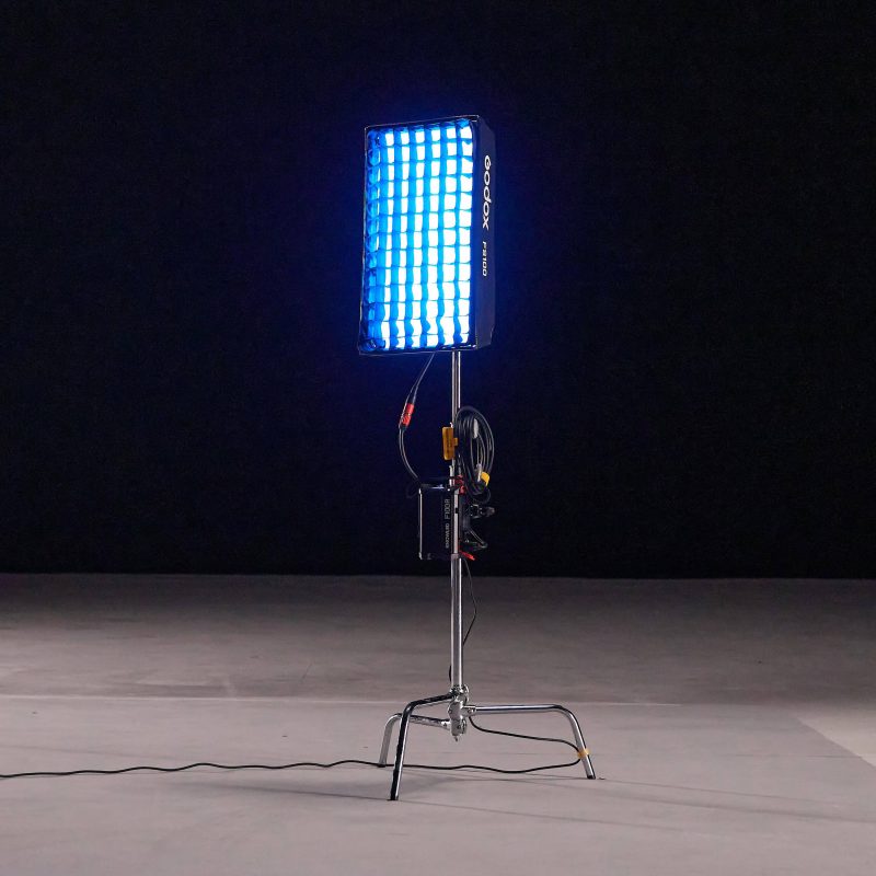 Godox F100R - KNOWLED 130W RGB Flexible LED Light (35x60cm) - Image 5