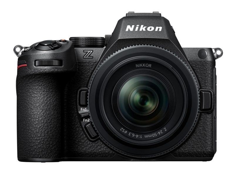 Nikon Mirrorless Camera Z5ii Kit Z 24-50 + Original Charger + Original Battery