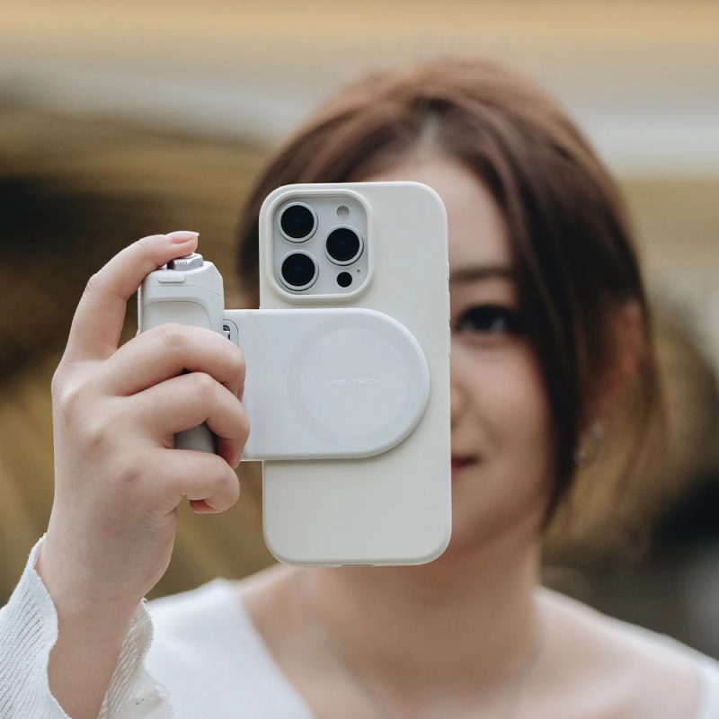 PGYTECH MagCam Phone Grip (Misty Gray) - Image 2