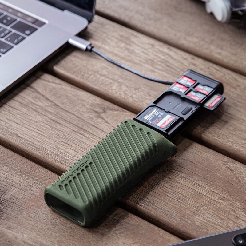 PGYTECH CreateMate High-speed Card Reader Case (Moss Green) - Image 4