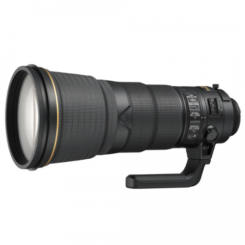 Telephoto camera lens with tripod collar on a white background, suitable for DSLR setups
